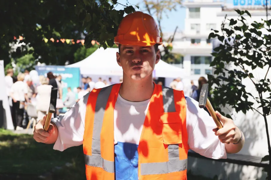 7 135 подростков временно трудоустроила служба занятости Нижегородской области за лето