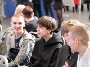 Более 30 тысяч вакансий доступно молодым специалистам в Нижегородской области на портале «Работа России»