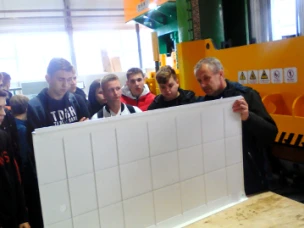 Центр занятости населения Сосновского района организовал для студентов техникума экскурсию на предприятие