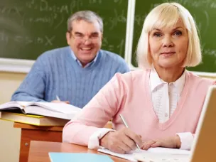 В Нижегородской области дан старт региональному проекту «Старшее поколение» - первые 200 граждан предпенсионного возраста по направлению службы занятости уже сели за парты!